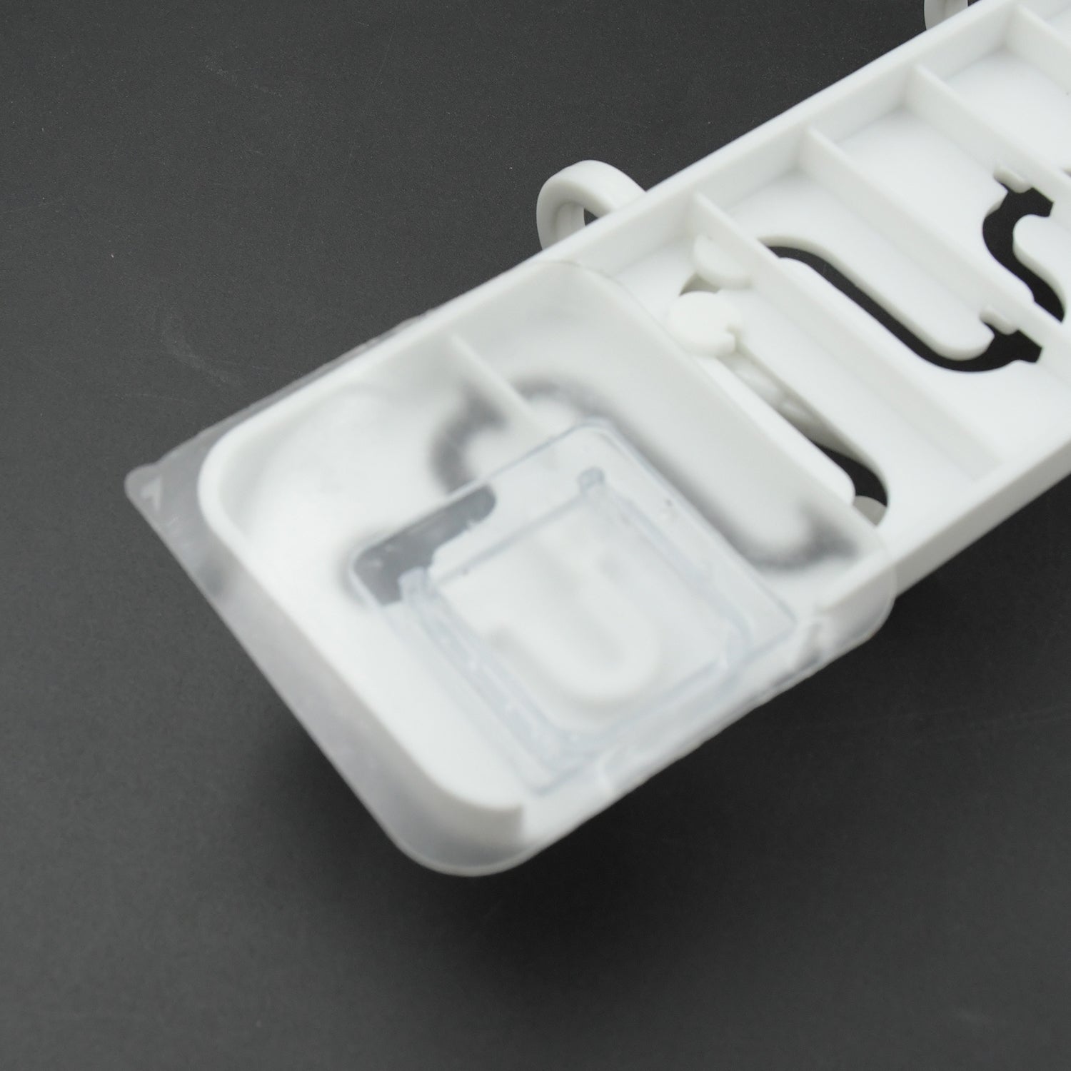 9431 SlideWay Adjustable Hook Wall Adhesive Hook Plastic High Quality Hooks For Home & Bathroom Use 9431 SlideWay Adjustable Hook Wall Adhesive Hook Plastic High Quality Hooks For Home & Bathroom Use